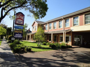  Footscray Motor Inn and Serviced Apartments  Мельбурн